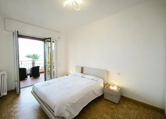 Appartement Virgi's Stresa